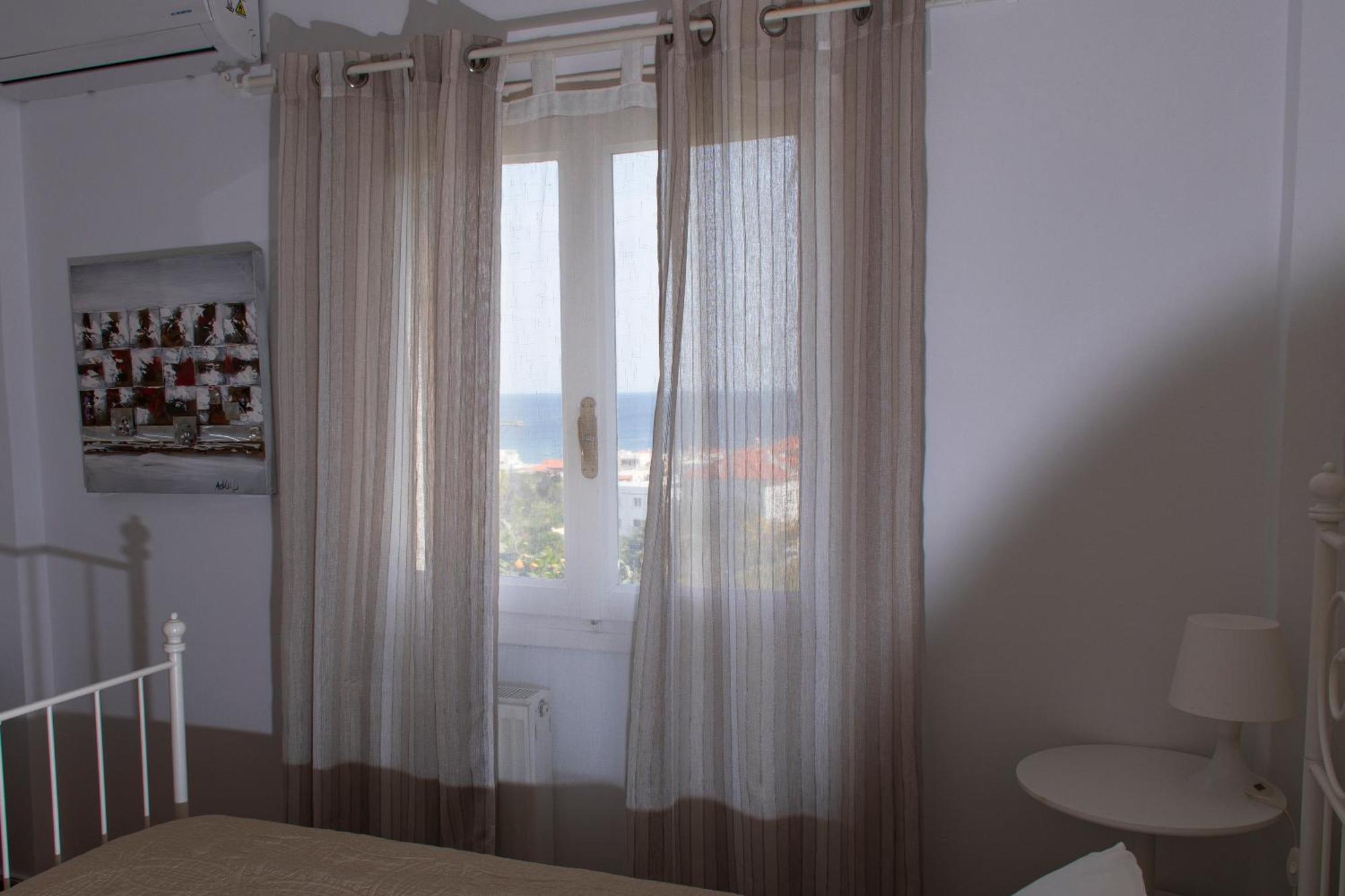 Апартаменты Eleni'S Seaview House Андрос Экстерьер фото